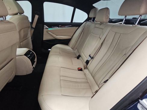 Used 2019 BMW 540i xDrive AWD/4WD image 25