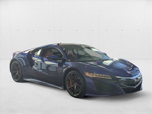 Used 2017 Acura NSX image 3