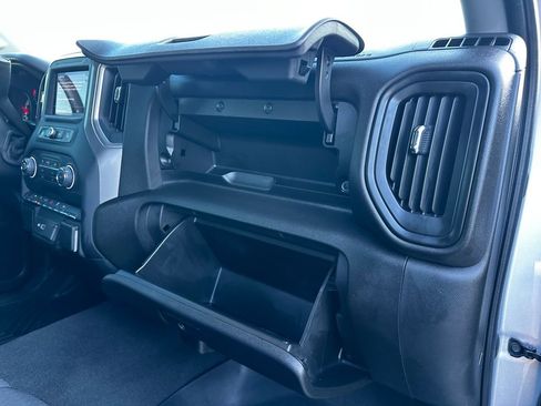 Used 2022 Chevrolet Silverado 1500 Custom image 41