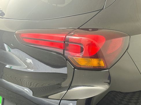 Used 2022 Buick Encore GX Preferred FWD image 34
