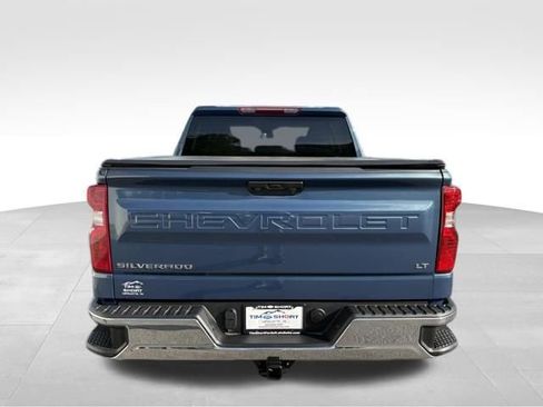 Used 2024 Chevrolet Silverado 1500 LT AWD/4WD image 10