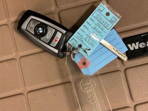 Used 2016 BMW X3 xDrive28i AWD/4WD image 28