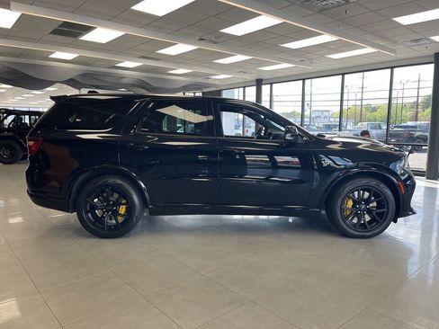 New 2026 Dodge Durango SRT Hellcat w/ Premium Group AWD/4WD image 5