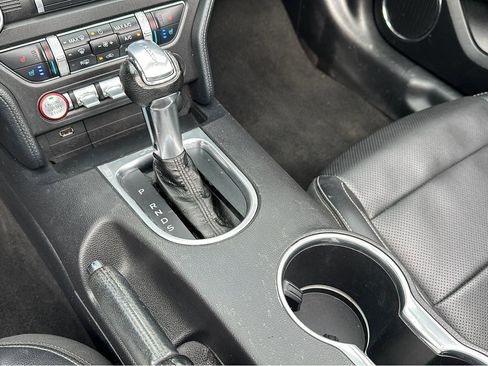Used 2020 Ford Mustang GT Premium image 15