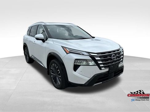 Used 2024 Nissan Rogue Platinum w/ Platinum Premium Package image 9