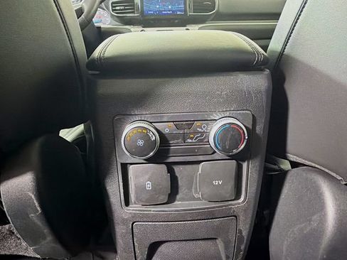 Used 2023 Ford Explorer XLT w/ Equipment Group 202A AWD/4WD image 31