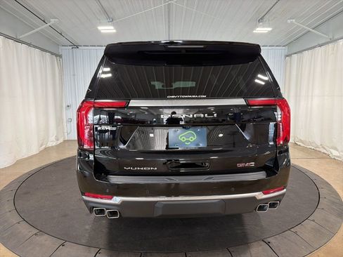 Certified 2025 GMC Yukon XL Denali AWD/4WD image 7