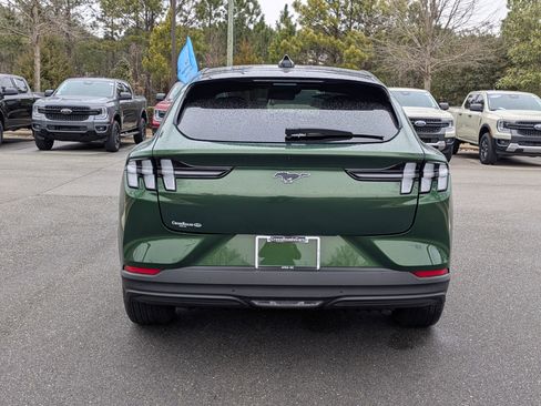 Certified 2025 Ford Mustang Mach-E Premium image 5
