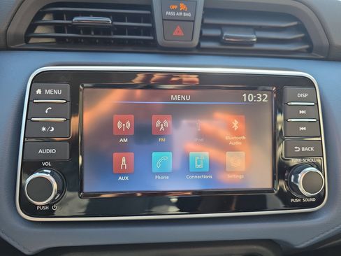 Certified 2025 Nissan Versa SV w/ Trunk Package FWD image 20
