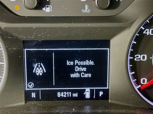 Used 2019 GMC Acadia SLE w/ Driver Alert Package I image 12