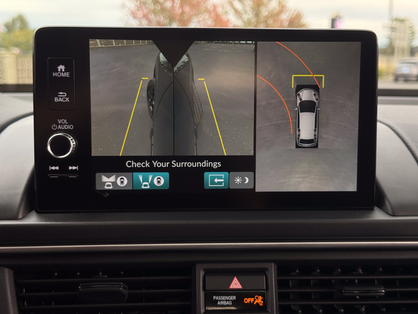 Certified 2025 Honda Pilot Black Edition image 23