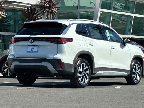 New 2025 Volkswagen Tiguan S image 5