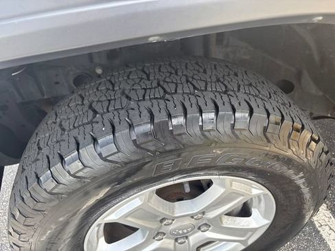 Used 2019 Jeep Wrangler Unlimited Sport S AWD/4WD image 28