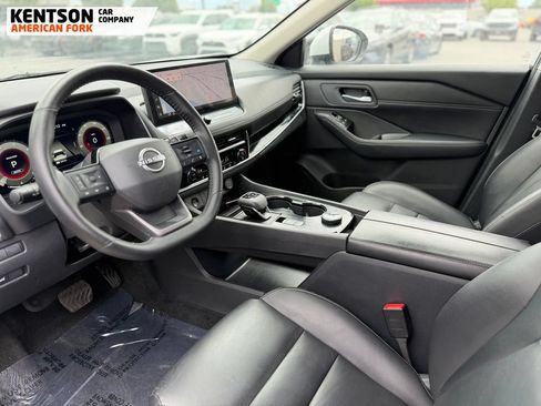 Used 2026 Nissan Rogue SL AWD/4WD image 23
