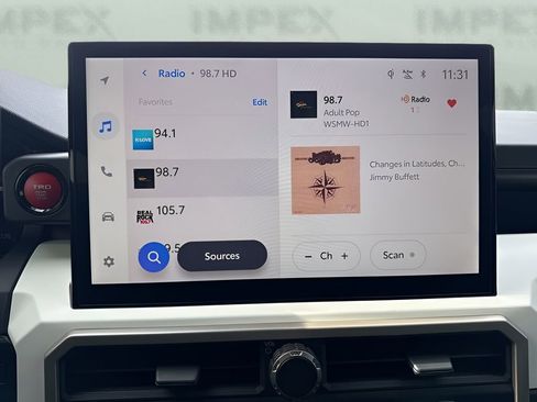 Used 2024 Toyota Tacoma TRD Off-Road image 18