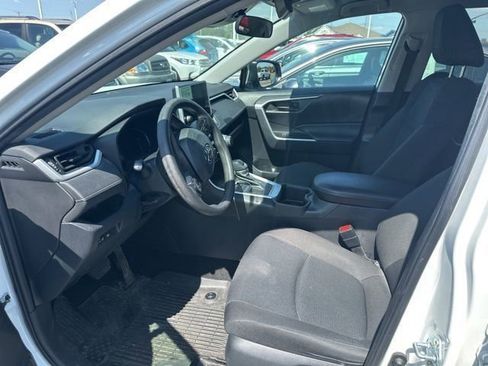 Used 2023 Toyota RAV4 LE image 14