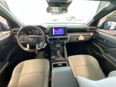 New 2026 Toyota 4Runner SR5 image 7