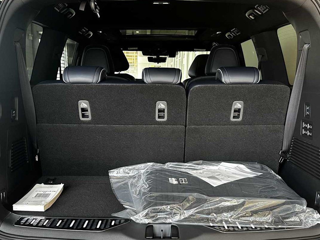 New 2027 INFINITI QX80 Sensory w/ Sport Exterior Package AWD/4WD image 10