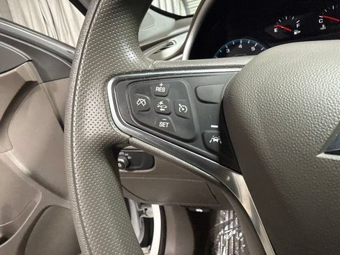 Used 2024 Chevrolet Malibu LT FWD image 31