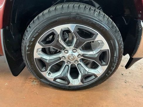 Used 2020 RAM 1500 Limited AWD/4WD image 8