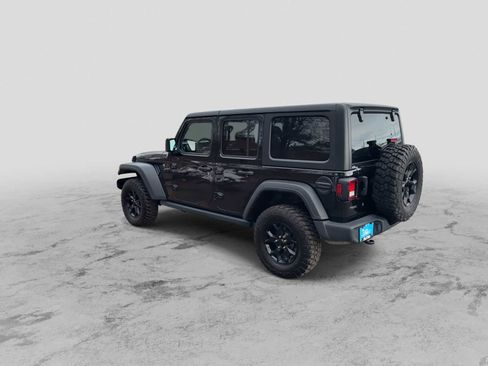 Used 2023 Jeep Wrangler Unlimited Sport image 6