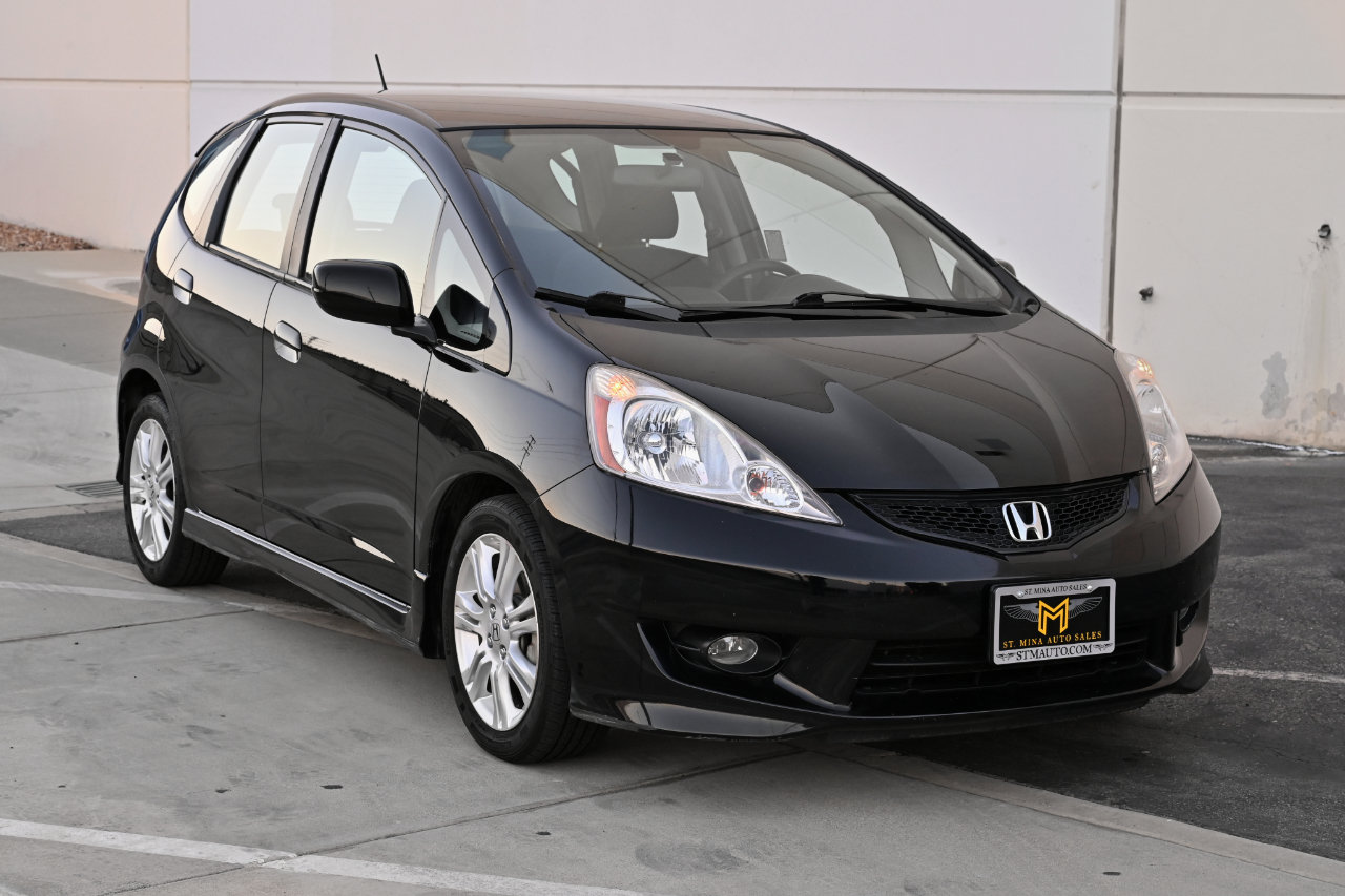 Used 2011 Honda Fit Sport image 8