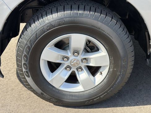 Used 2019 RAM 1500 Tradesman w/ Chrome Plus Package RWD image 10