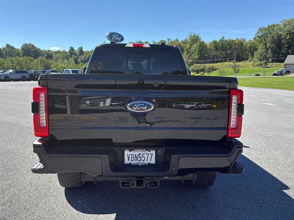 Used 2023 Ford F350 Lariat w/ Sport Appearance Package AWD/4WD image 6