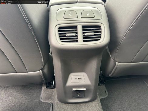New 2026 Buick Envision Avenir AWD/4WD image 16