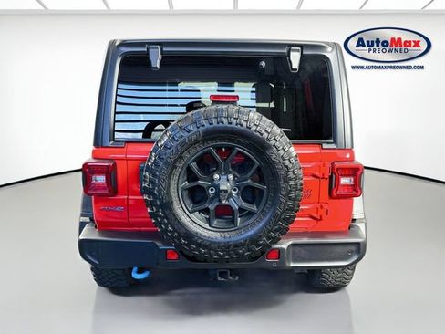 Used 2024 Jeep Wrangler Unlimited AWD/4WD image 6