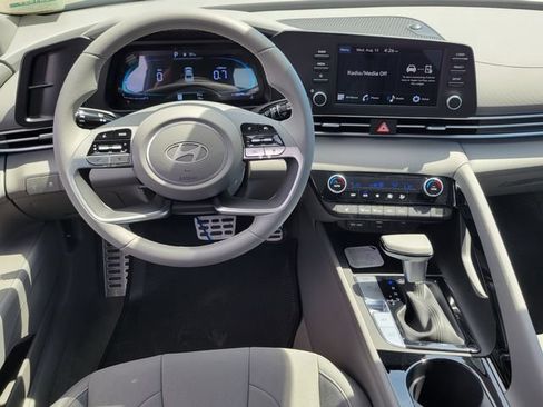 New 2026 Hyundai Elantra SEL Sport Premium FWD image 6