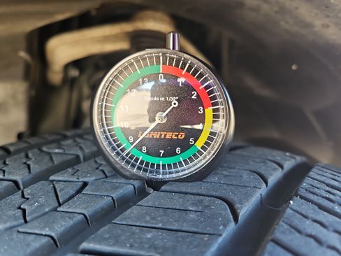 Used 2019 Volvo S90 T6 Momentum image 17