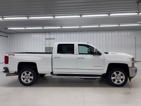 Used 2018 Chevrolet Silverado 2500 LTZ w/ LTZ Plus Package AWD/4WD image 6