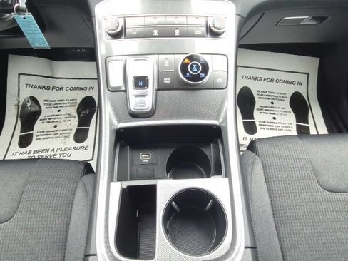 Used 2023 Hyundai Santa Fe SE AWD/4WD image 29