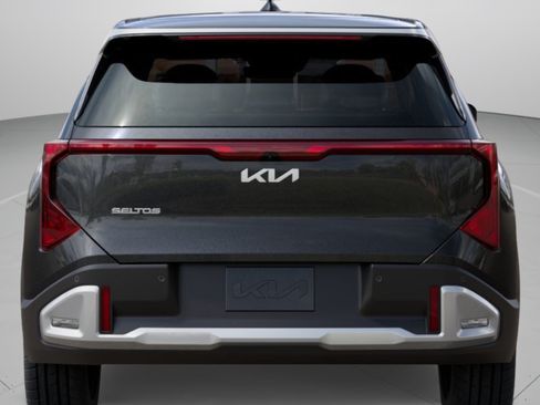 New 2027 Kia Seltos S FWD image 23
