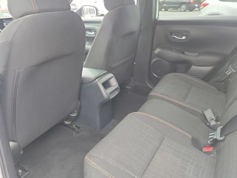 Used 2024 Honda HR-V Sport image 14
