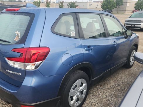 Used 2023 Subaru Forester AWD/4WD image 4