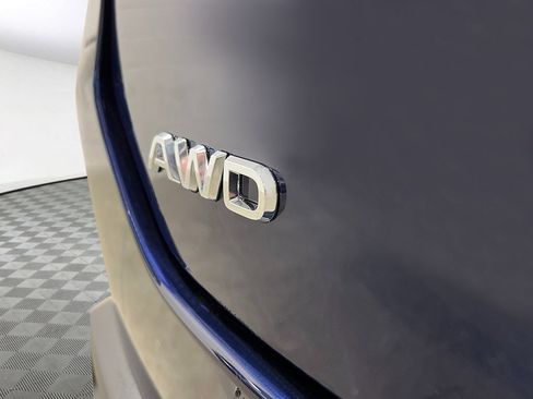 New 2025 Honda Pilot EX-L image 10