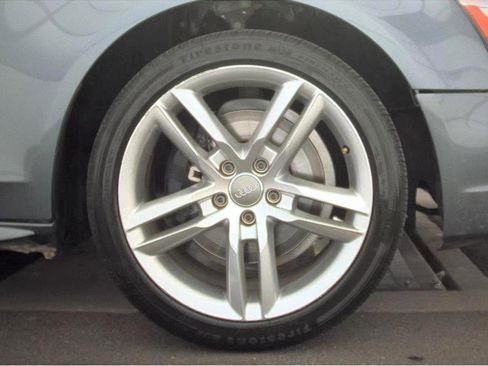 Used 2016 Audi A4 2.0T Premium image 6