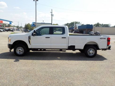 Used 2024 Ford F350 XL w/ 360-Degree Camera Package AWD/4WD image 2