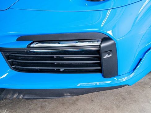 Used 2022 Porsche 911 Turbo S image 15