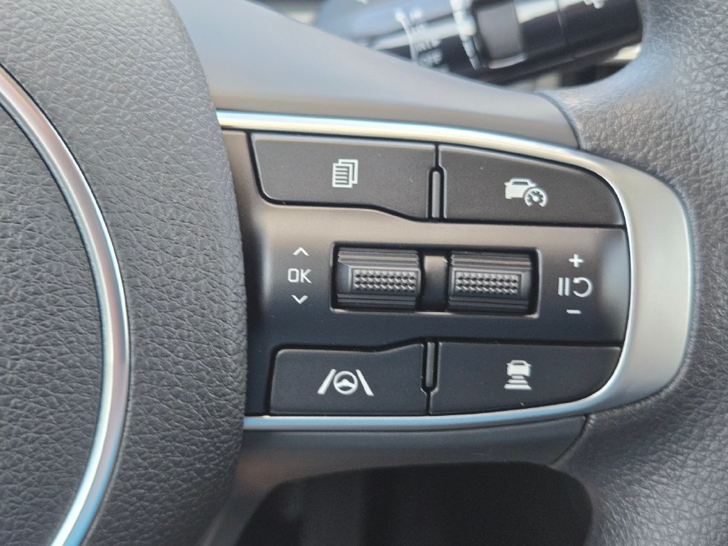 New 2026 Kia K5 LXS FWD image 23