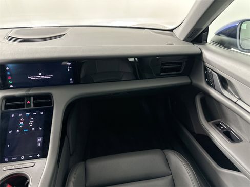 Certified 2024 Porsche Taycan 4 Cross Turismo image 28