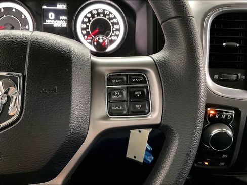 Used 2021 RAM 1500 Classic SLT AWD/4WD image 20