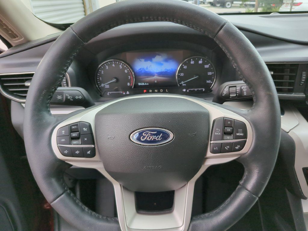 Used 2023 Ford Explorer XLT w/ Equipment Group 202A RWD image 25