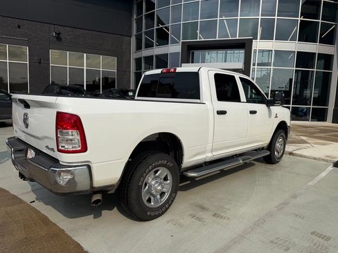 Used 2024 RAM 3500 Tradesman w/ Chrome Appearance Group AWD/4WD image 2