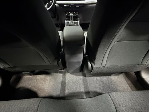 New 2026 Nissan Kicks S image 32