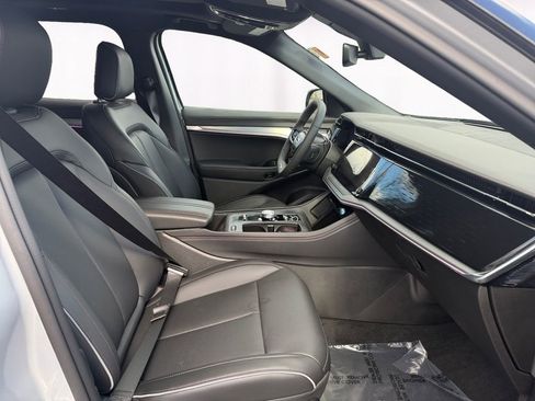 Used 2025 Jeep Wagoneer S Limited image 15