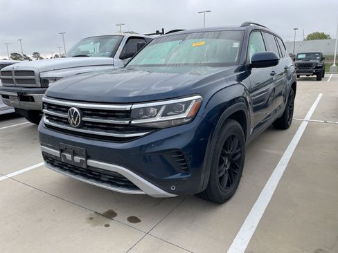 Used 2021 Volkswagen Atlas SE image 1