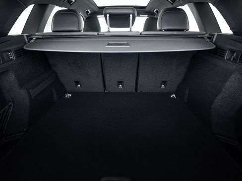 New 2026 Audi SQ5 Premium Plus image 23